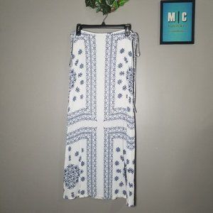DAY TRIP STRIPE (BLUE/WHITE) SHORT - SADIE & SAGE